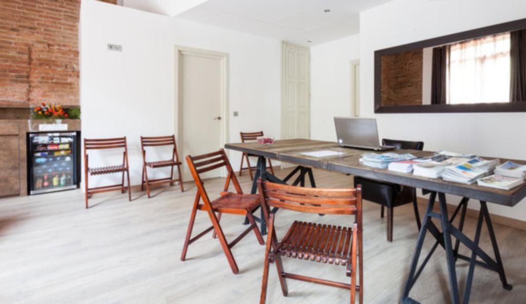 Apartahotel Bcnstop Parc Güell 3*